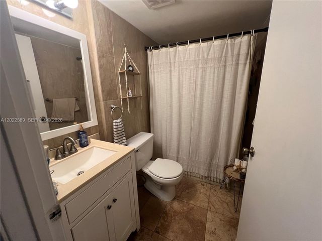3690 N 56th Ave 916, Hollywood, FL 33021