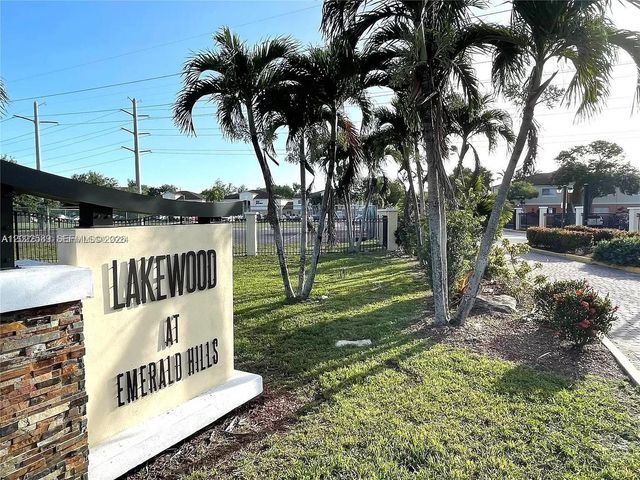 3690 N 56th Ave 916, Hollywood, FL 33021
