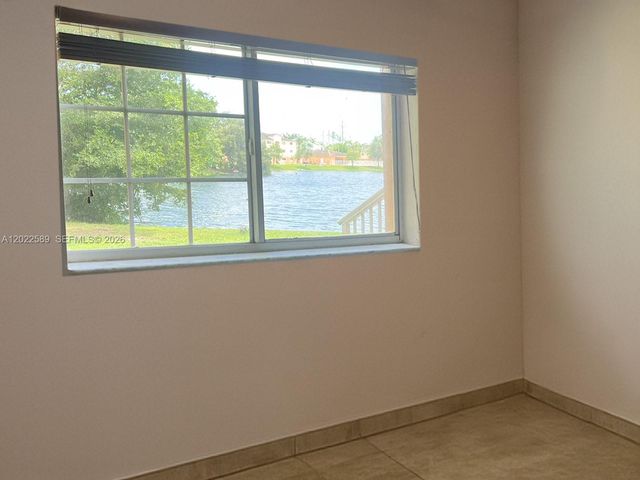 3690 N 56th Ave 916, Hollywood, FL 33021