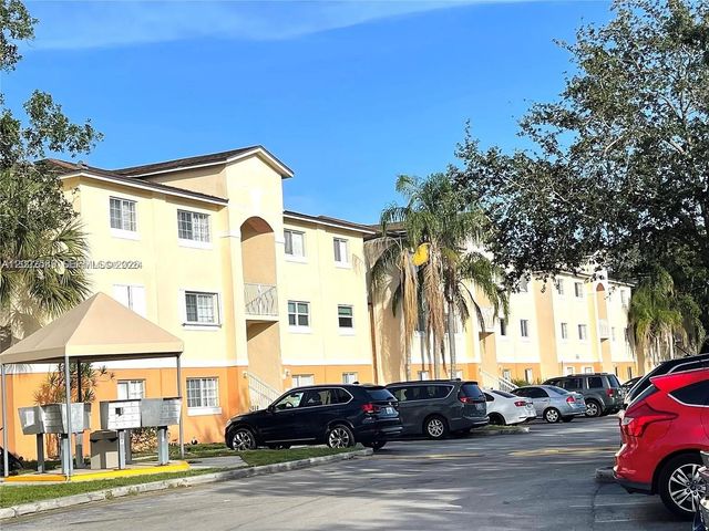 3690 N 56th Ave 916, Hollywood, FL 33021