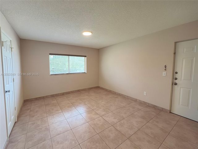 3690 N 56th Ave 916, Hollywood, FL 33021