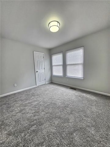 1649 Darren CIR, Portsmouth, VA 23701