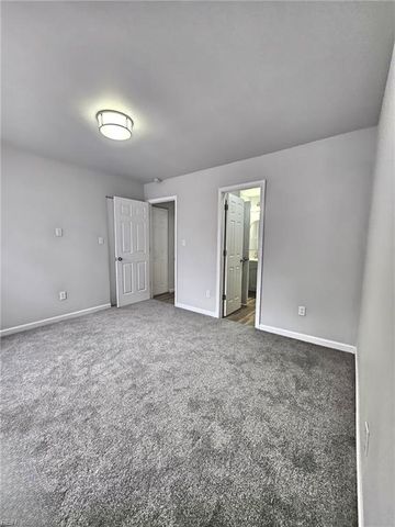 1649 Darren CIR, Portsmouth, VA 23701