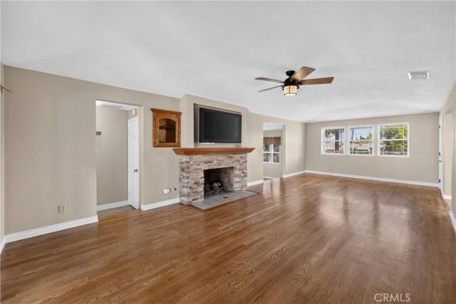 1410 Kellogg, Corona, CA 92879