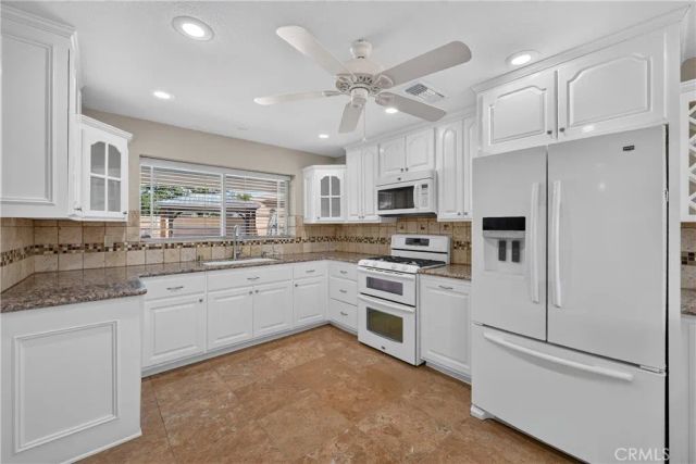 1410 Kellogg, Corona, CA 92879