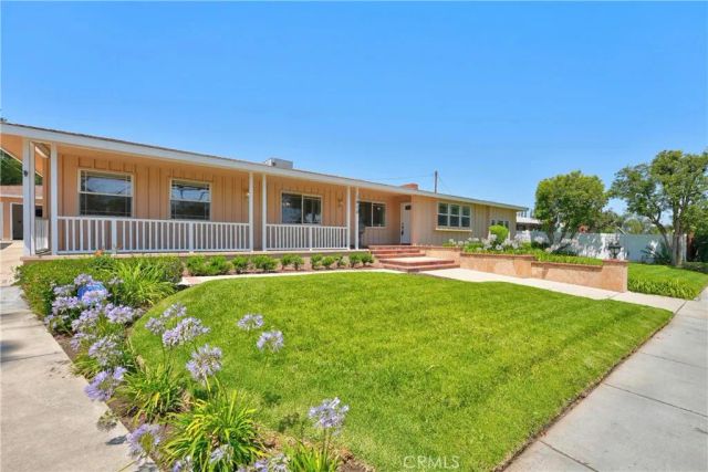 1410 Kellogg, Corona, CA 92879
