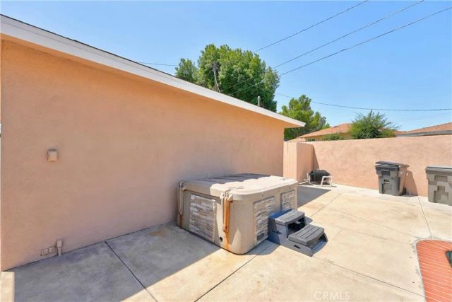 1410 Kellogg, Corona, CA 92879