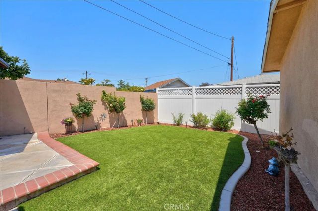 1410 Kellogg, Corona, CA 92879