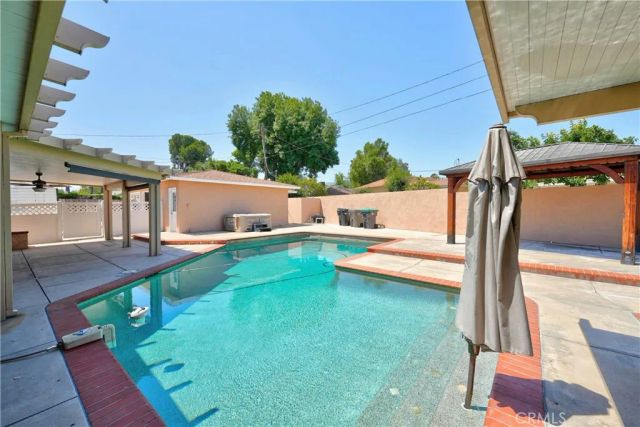 1410 Kellogg, Corona, CA 92879