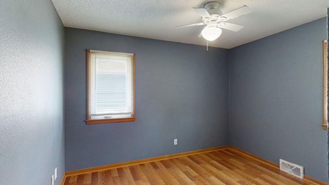 107 9th Avenue NE, Dodge Center, MN 55927