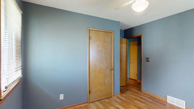 107 9th Avenue NE, Dodge Center, MN 55927