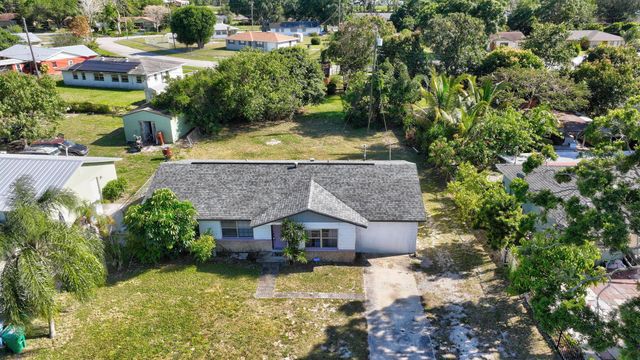 107 Gotham Drive, Fort Pierce, FL 34946