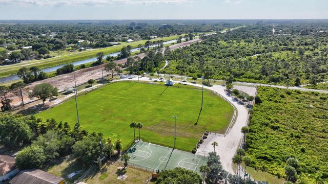 107 Gotham Drive, Fort Pierce, FL 34946