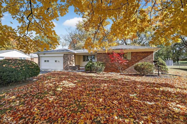 8073 Wallingwood Drive, Indianapolis, IN 46256