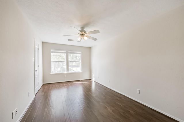 2601 Hewn Rock Way, Pearland, TX 77584