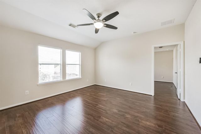 2601 Hewn Rock Way, Pearland, TX 77584