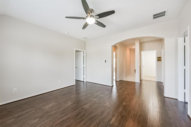 2601 Hewn Rock Way, Pearland, TX 77584