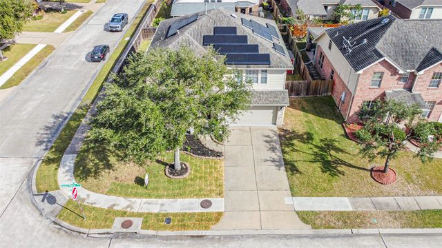2601 Hewn Rock Way, Pearland, TX 77584