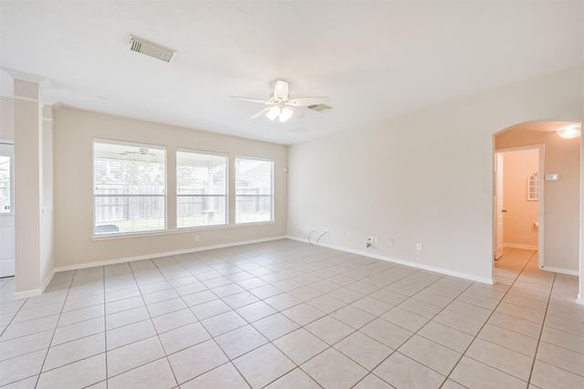 2601 Hewn Rock Way, Pearland, TX 77584