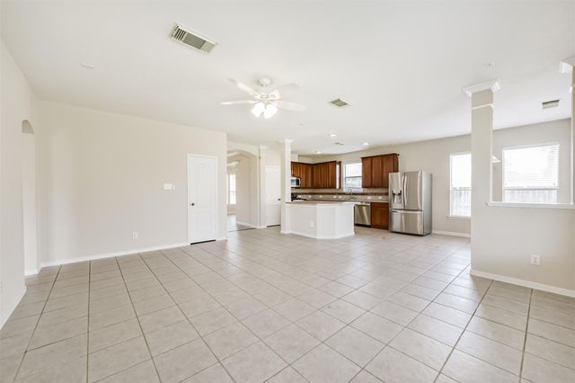2601 Hewn Rock Way, Pearland, TX 77584