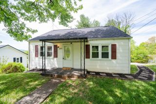2209 Locust Street, Kingsport, TN 37664