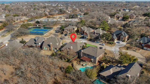 2720 Green Oak Court, Highland Village, TX 75077
