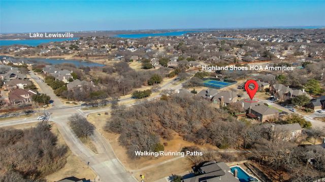 2720 Green Oak Court, Highland Village, TX 75077