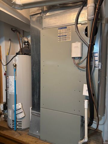 1009 Mallard Drive, Bristol, IN 46507