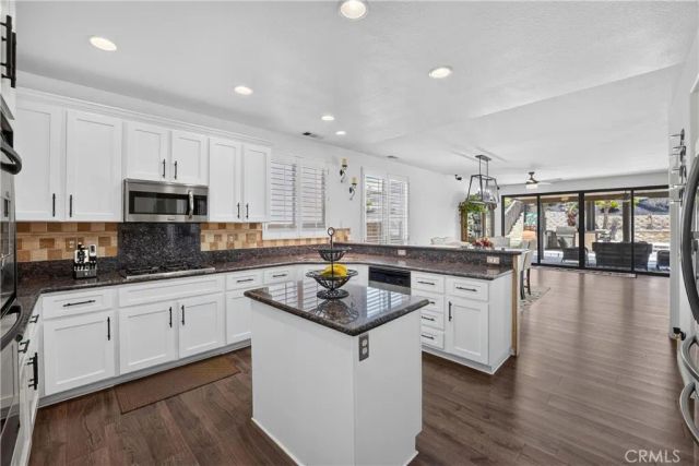 12330 Columbia, Eastvale, CA 91752