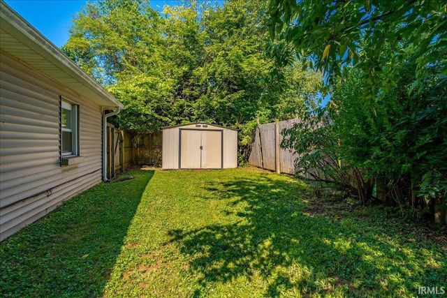 7608 Washington Avenue, Evansville, IN 47715