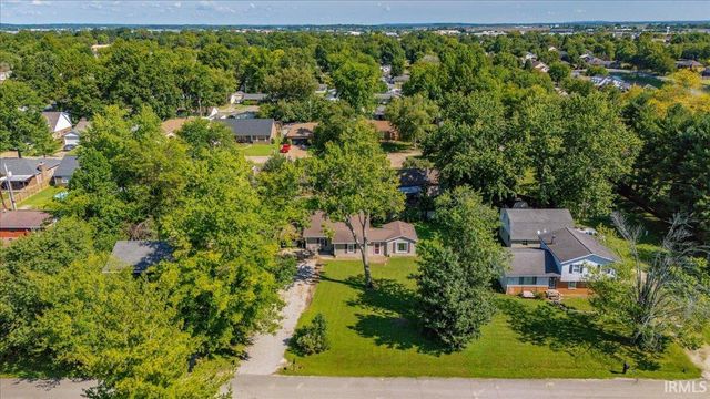 7608 Washington Avenue, Evansville, IN 47715