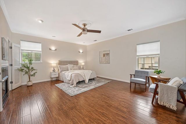 2121 Perkins Way, Sacramento, CA 95818