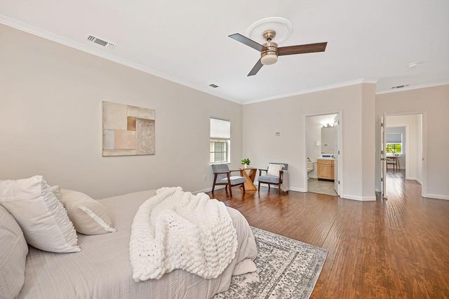 2121 Perkins Way, Sacramento, CA 95818