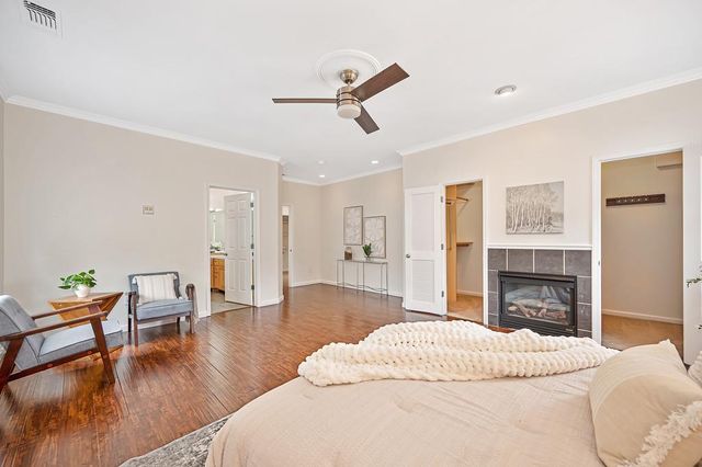 2121 Perkins Way, Sacramento, CA 95818