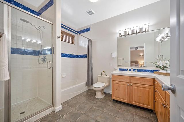 2121 Perkins Way, Sacramento, CA 95818