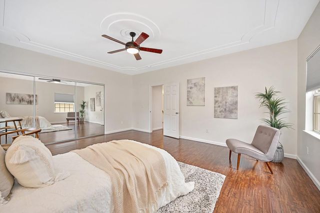 2121 Perkins Way, Sacramento, CA 95818