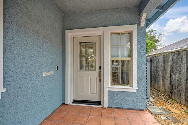 2121 Perkins Way, Sacramento, CA 95818