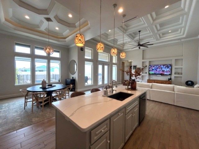 13646 Catamaran Dr, Corpus Christi, TX 78418