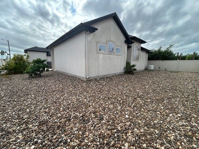 13646 Catamaran Dr, Corpus Christi, TX 78418