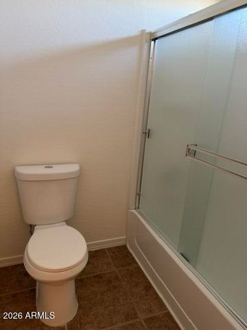 887 W Desert Hills Drive, San Tan Valley, AZ 85143