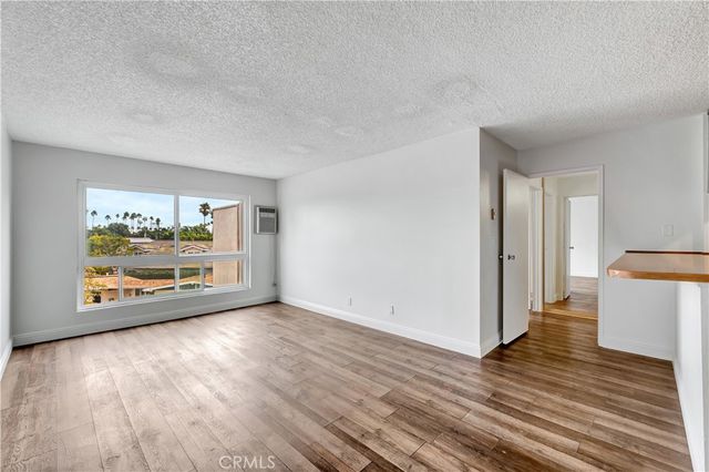 5585 E Pacific Coast HWY 342, Long Beach, CA 90804
