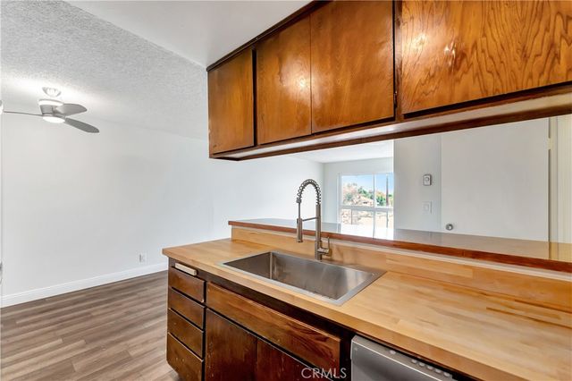 5585 E Pacific Coast HWY 342, Long Beach, CA 90804