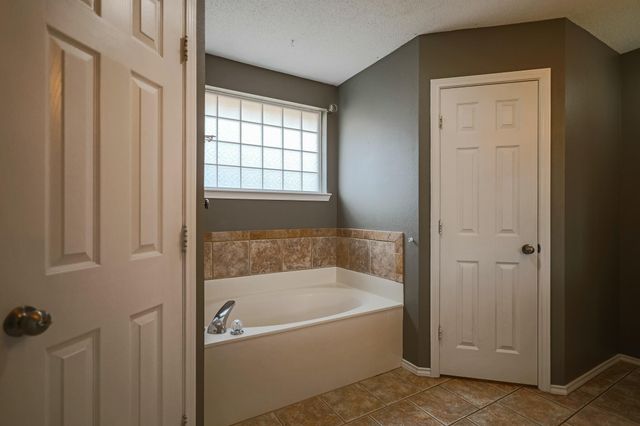 6726 86th Street, Lubbock, TX 79424