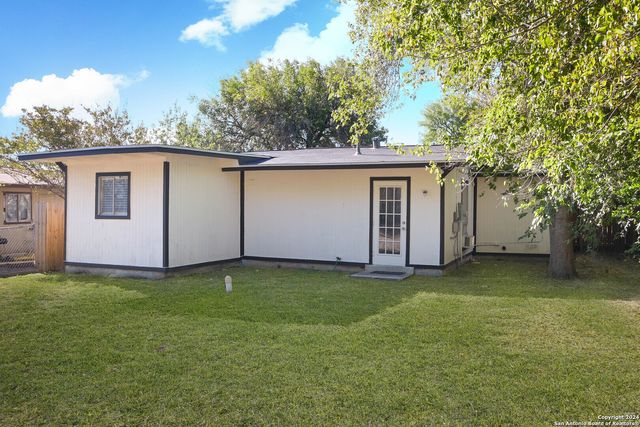 6119 Deep Valley Dr., San Antonio, TX 78242