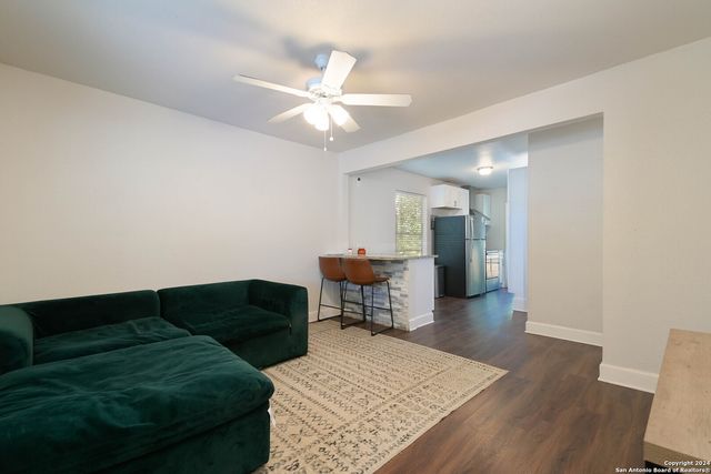6119 Deep Valley Dr., San Antonio, TX 78242