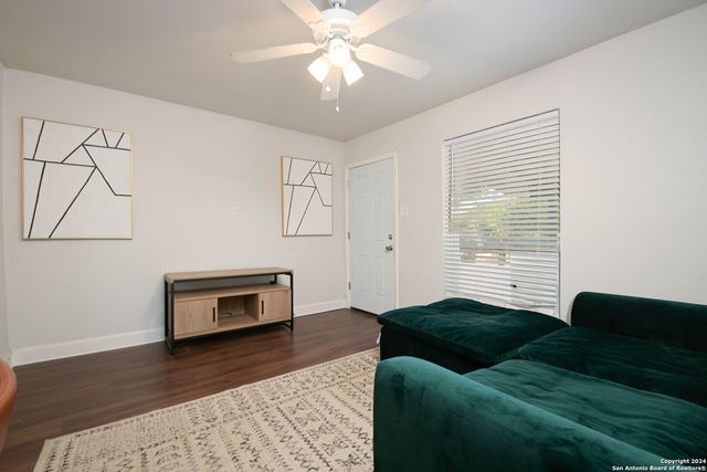6119 Deep Valley Dr., San Antonio, TX 78242