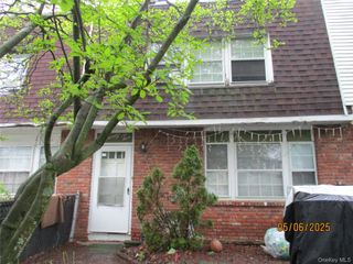 72 Greenway Terrace, Middletown, NY 10941