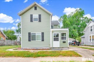 1016 CAROLINE Street, Pekin, IL 61554