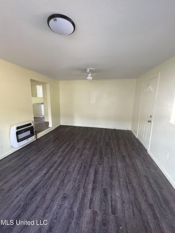 1517 43rd Avenue, Gulfport, MS 39501