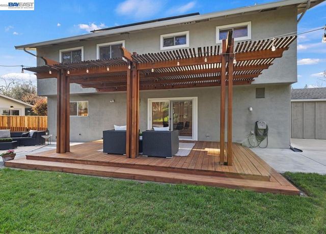 14 14 E Leeds Ct, Danville, CA 94526